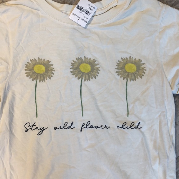 NWT PROJECT KARMA Stay Wild Flower Child Tee Shirt Small - Picture 2 of 9